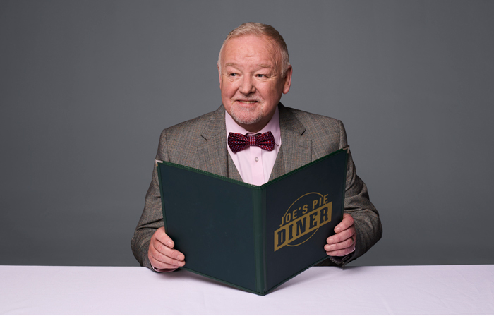 Les Dennis as Joe. Photo: Matt Crockett Les Dennis as Joe. Photo: Matt Crockett