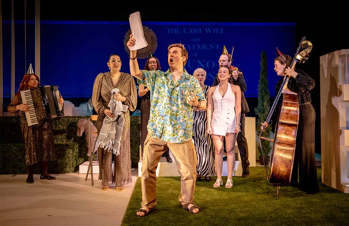 The company of Gianni Schicchi (or Where There&rsquo;s a Will) at Mayflower Studios, Southampton. Photo: Richard Southgate