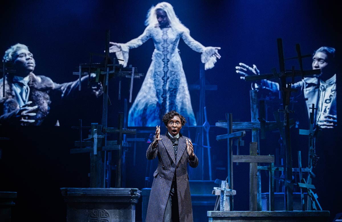 Cynthia Erivo in Dracula at the Noël Coward Theatre, London. Photo; Daniel Boud-14