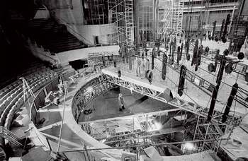 Looking back to 1988: the National Theatre&rsquo;s drum revolve finally makes its debut
