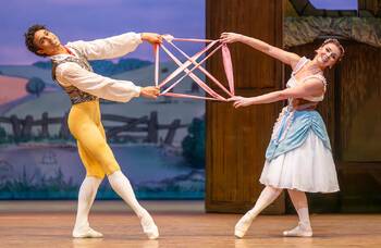 Royal Ballet: La Fille Mal Gard&eacute;e review