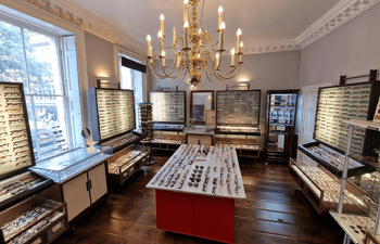 In-Store, Opera Opera Opticians