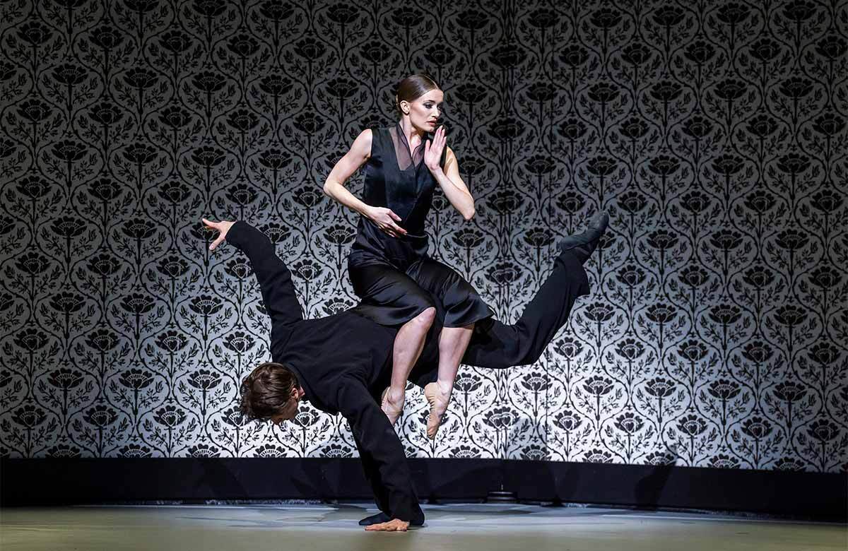 Vadim Muntagirov and Anna Rose O&rsquo;Sullivan in Shoot the Moon from Le&oacute;n and Lightfoot: So Are We at the Royal Opera House, London. Photo: Tristram Kenton