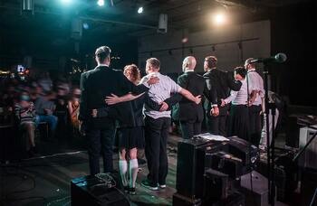 Pause for applause: are British curtain calls too brief?