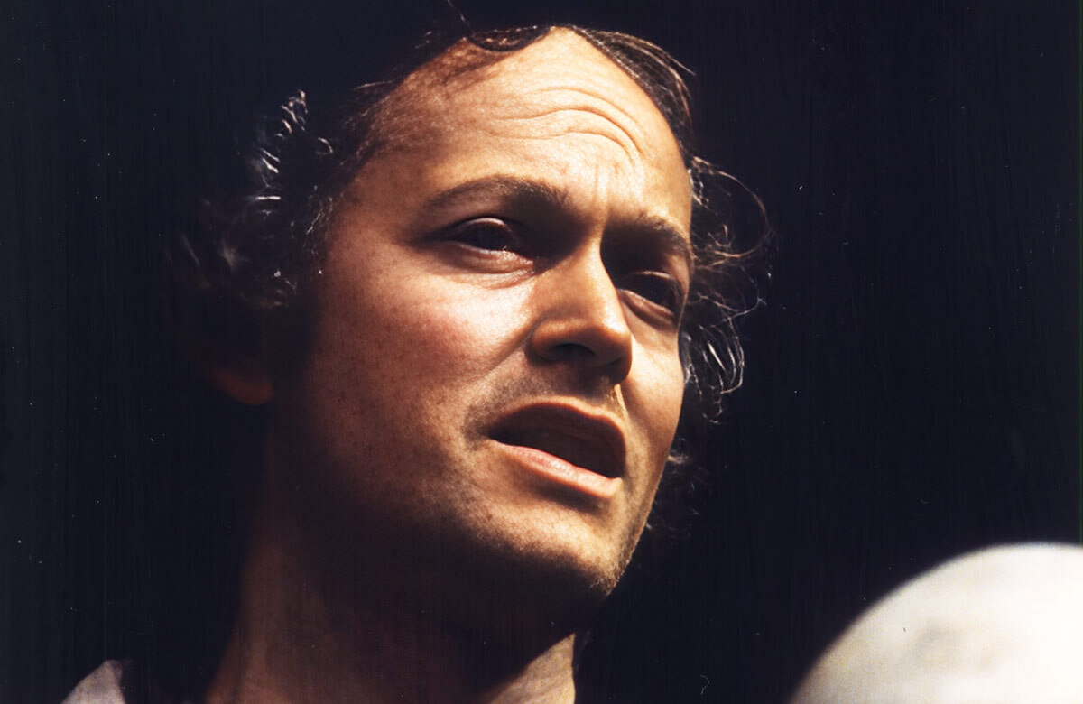 Michael Pennington in Hamlet at the Royal Shakespeare Company, Stratford-upon-Avon (1980)