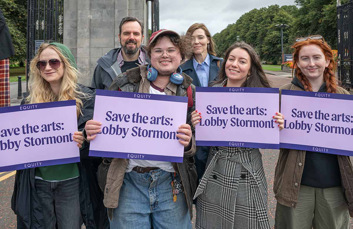 More than 2,000 sign letter of no confidence in Northern Ireland’s arts minister