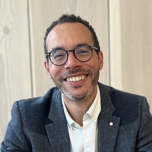 Mark Twum-Ampofo Mark Twum-Ampofo