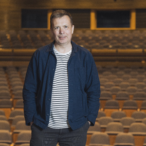 Graeme Farrow Graeme Farrow